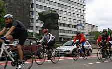 Bild vergrößern Bild vergrößern